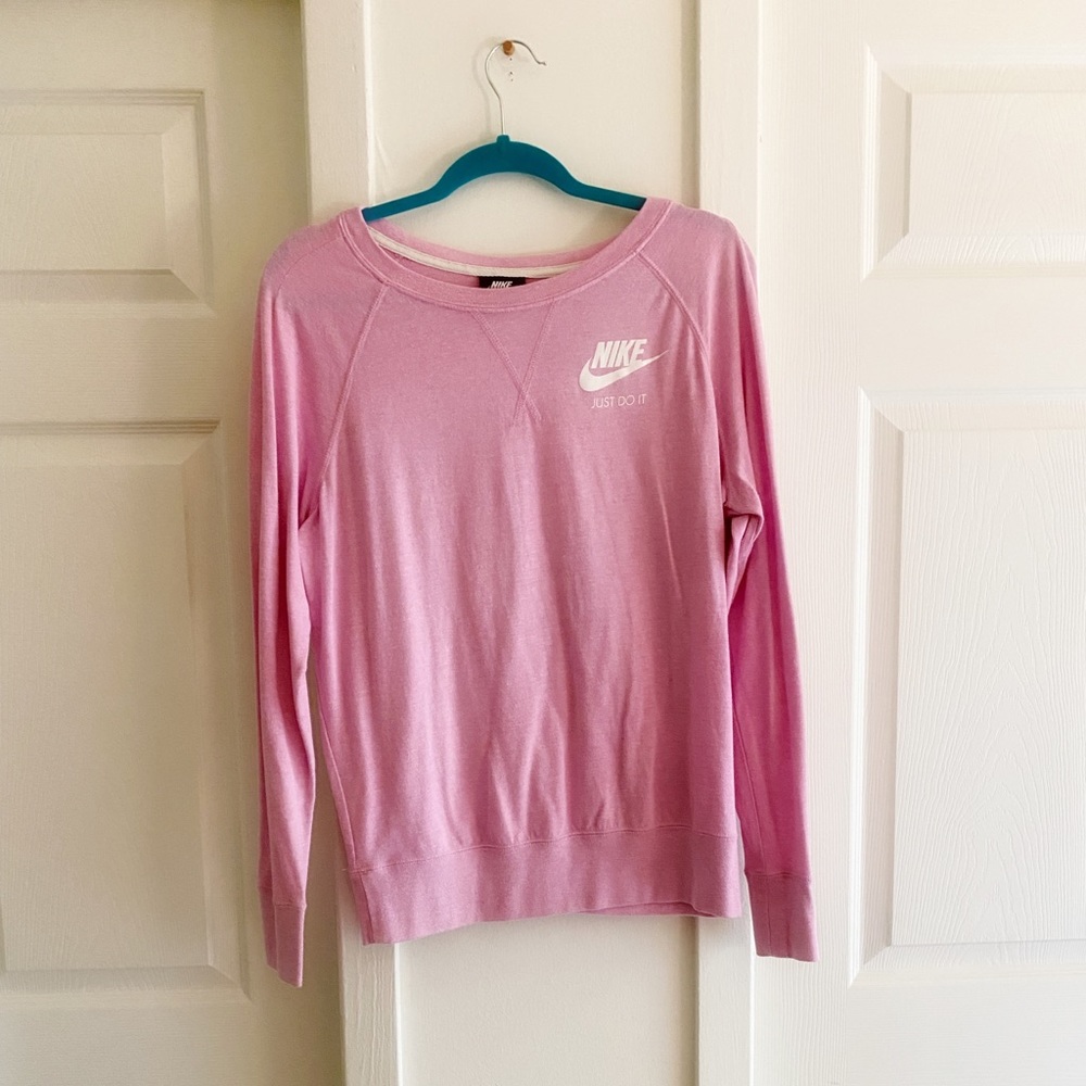 Nike long sleeve pink top